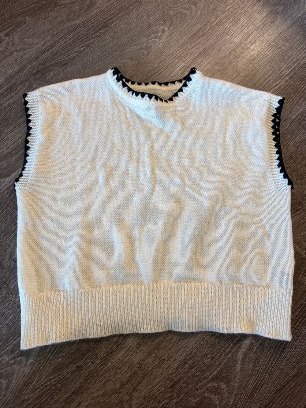 Women's White Knit Sleeveless Sweater with Black Trim